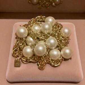 Vintage Anne Klein Gold and Large Cream Pearl Chain Necklace
